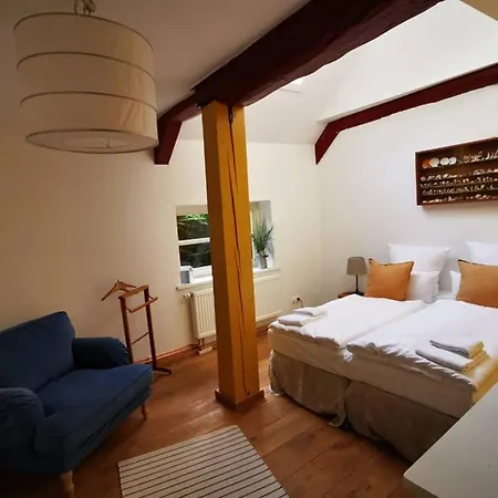 Apartment Altes Faehrhaus - Unnern, 170 Qm