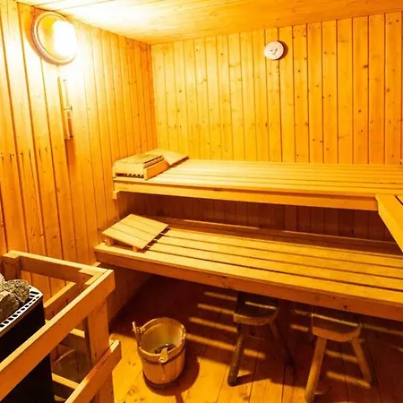 Apartment Altes Faehrhaus - Unnern, 170 Qm