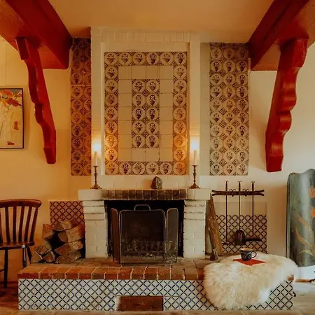 公寓 Altes Faehrhaus - Unnern, 170 Qm Wewelsfleth